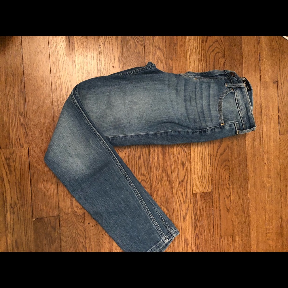 Medium washed jeans
